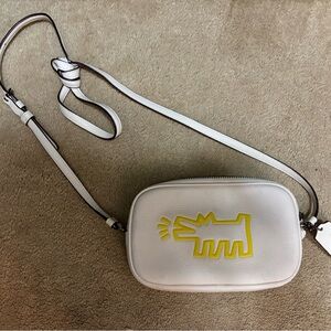 Coach Barking Dog White Crossbody Bag